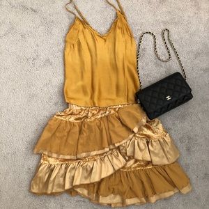 Golden ruffles mini skirt NWOT Small